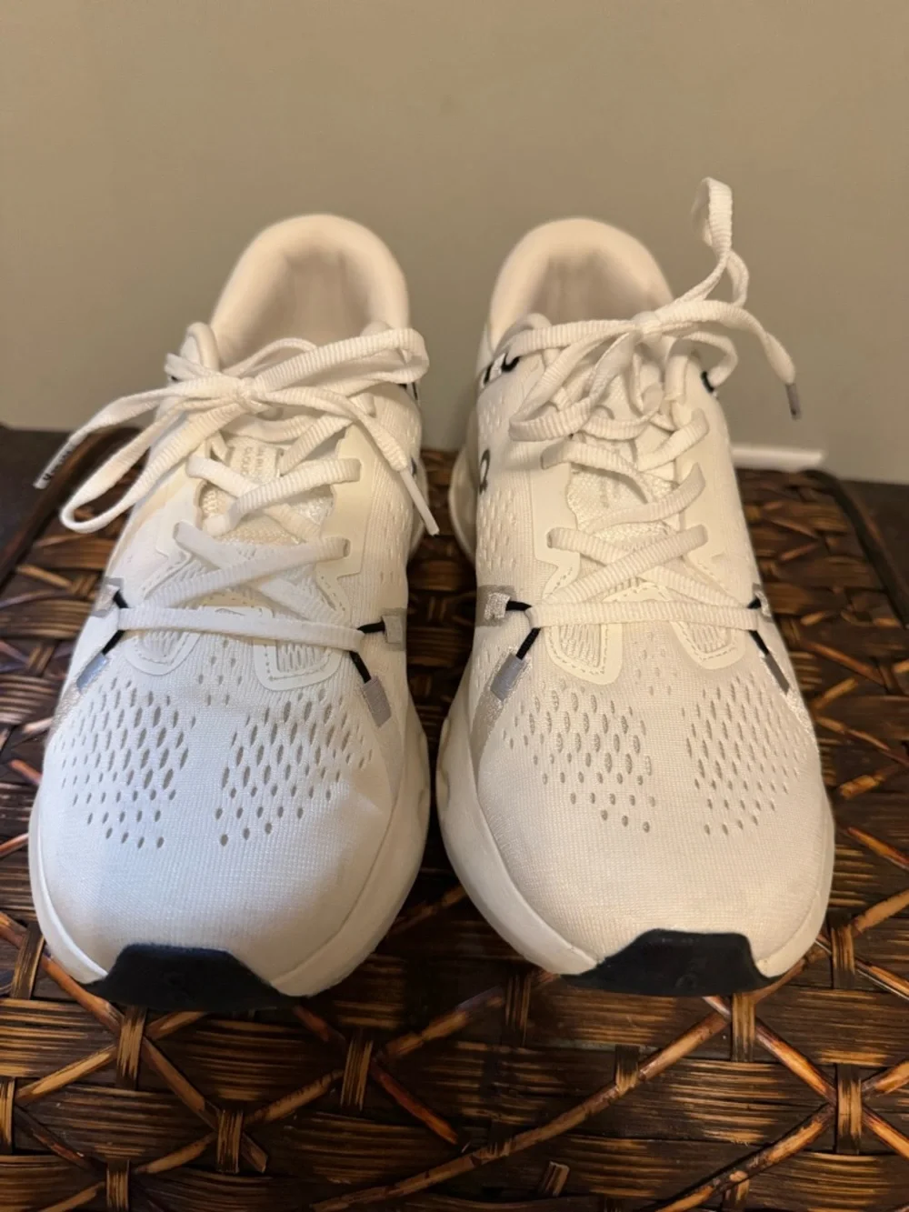 On cloud cloudsurfer - Picture 3 of 6